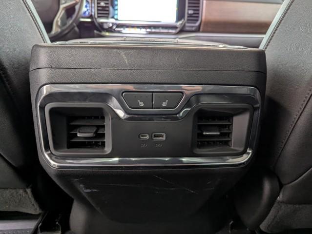 Photo of 2022 Iridescent Pearl Tricoat Chevrolet Silverado 1500