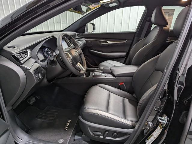 Photo of 2025 Black Obsidian INFINITI QX55