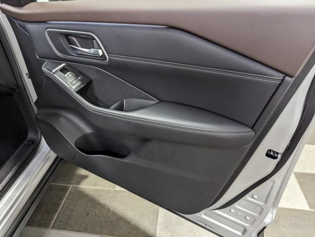 Photo of 2022 Brilliant Silver Metallic Nissan Rogue