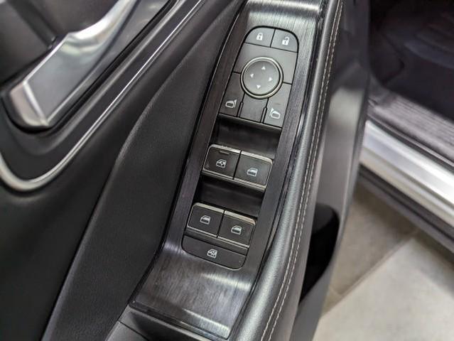 Photo of 2022 Brilliant Silver Metallic Nissan Rogue