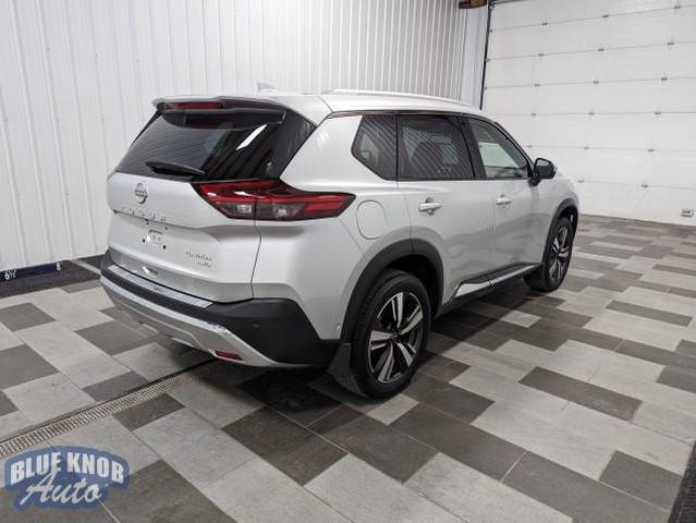 Photo of 2022 Brilliant Silver Metallic Nissan Rogue