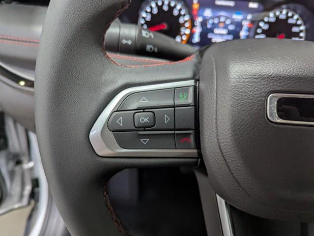 Photo of 2024 Silver Zynith Metallic Clearcoat Jeep Compass