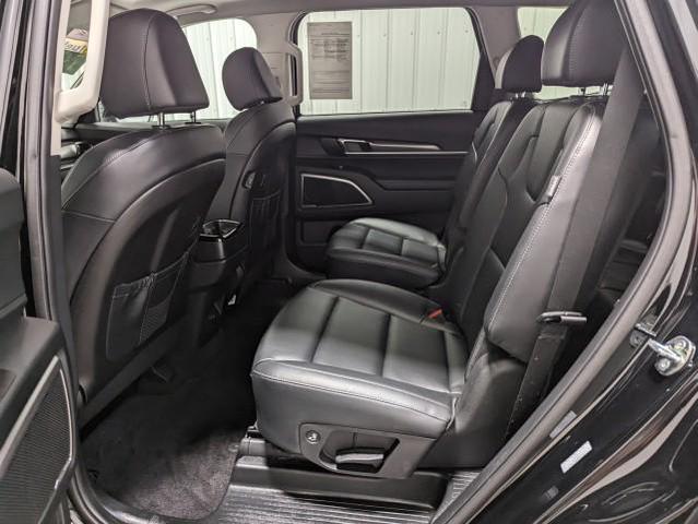 Photo of 2025 Ebony Black Kia Telluride
