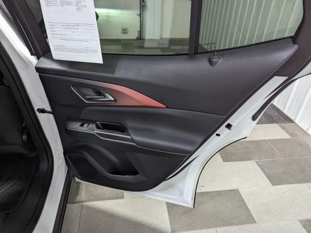 Photo of 2024 Summit White Chevrolet Equinox EV