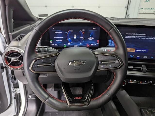 Photo of 2024 Summit White Chevrolet Equinox EV