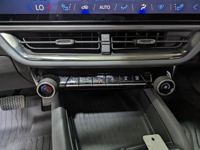 Photo of 2024 Summit White Chevrolet Equinox EV
