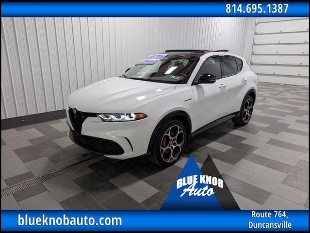 Photo of 2024 Alfa White Alfa Romeo Tonale