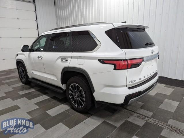 Photo of 2025 Ice Cap Toyota Sequoia
