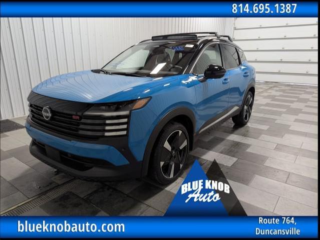 Photo of 2025 Arctic Ice Blue Metallic/Super Black Nissan Kicks