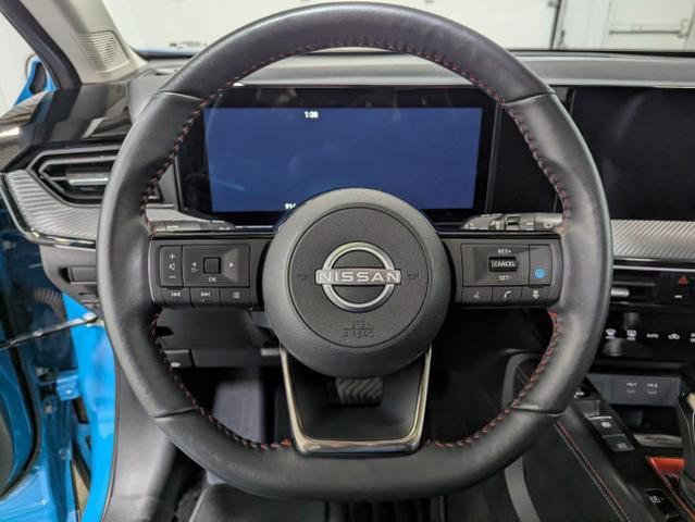 Photo of 2025 Arctic Ice Blue Metallic/Super Black Nissan Kicks