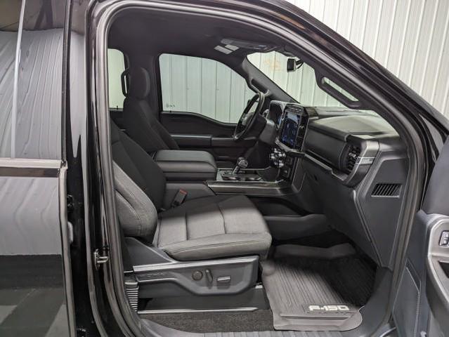 Photo of 2023 Agate Black Metallic Ford F-150