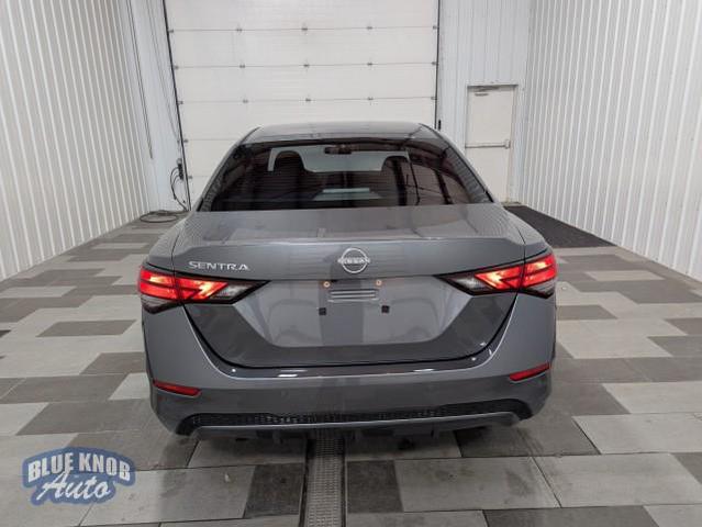 Photo of 2025 Gun Metallic Nissan Sentra