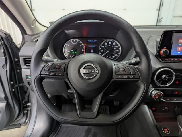 Photo of 2025 Gun Metallic Nissan Sentra