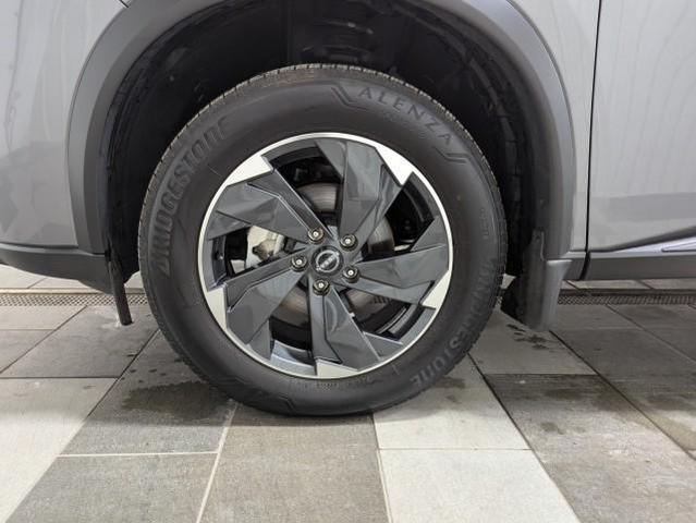 Photo of 2024 Gun Metallic Nissan Rogue