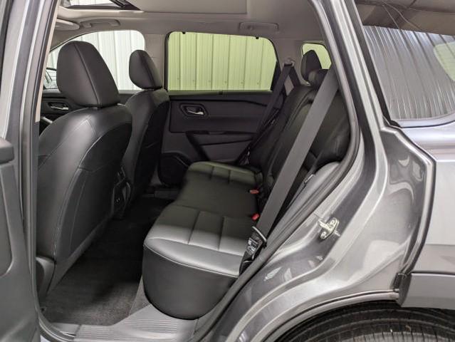 Photo of 2024 Gun Metallic Nissan Rogue