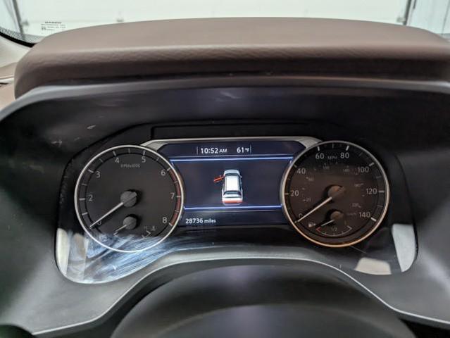 Photo of 2023 Super Black Nissan Rogue