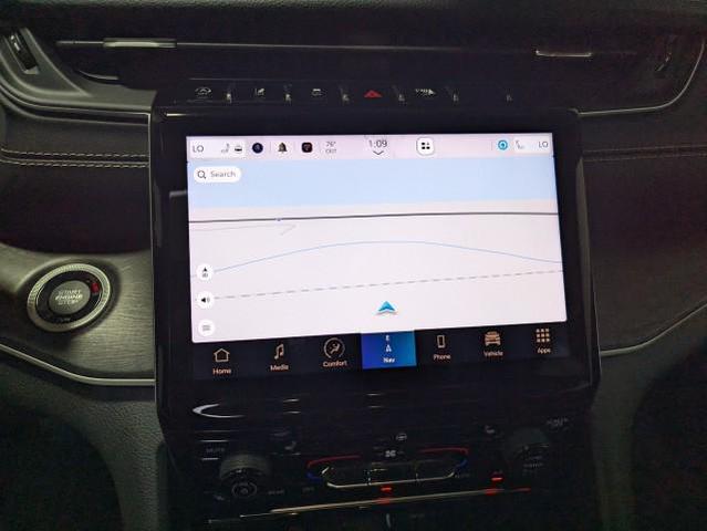 Photo of 2021 Silver Zynith Jeep Grand Cherokee L