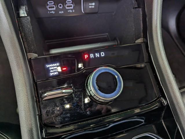 Photo of 2021 Silver Zynith Jeep Grand Cherokee L