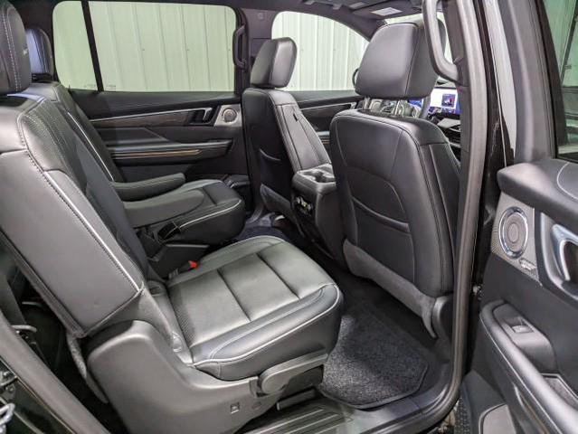 Photo of 2025 Ebony Twilight Metallic Buick Enclave