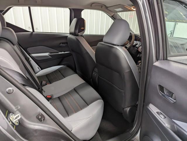 Photo of 2024 Gun Metallic Nissan Kicks