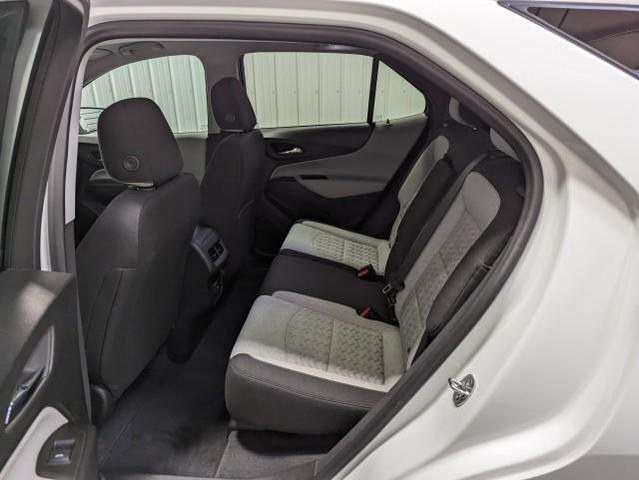 Photo of 2023 Summit White Chevrolet Equinox