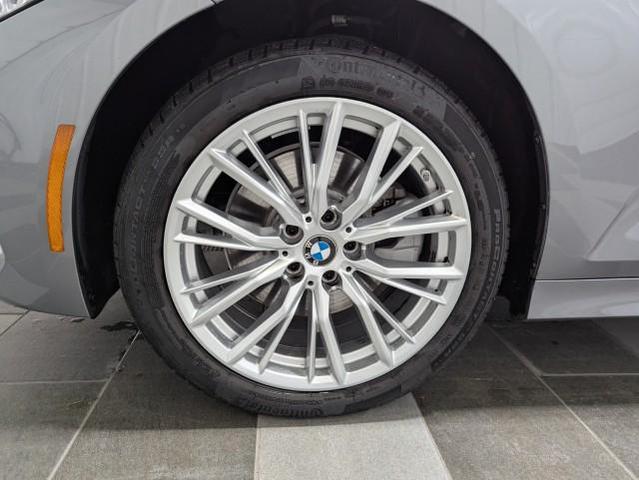 Photo of 2024 GRAY BMW 330