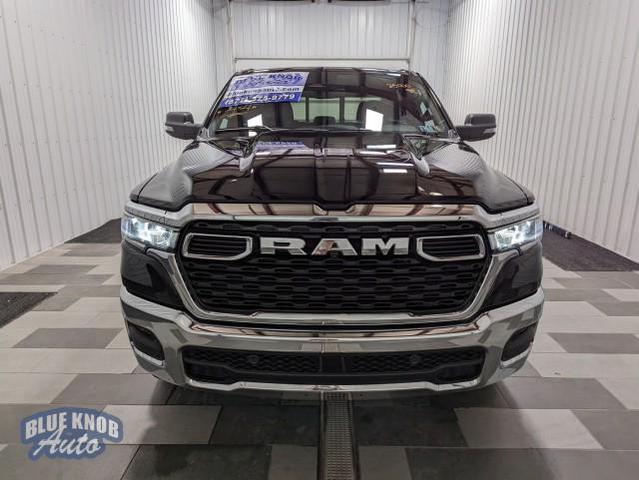 Photo of 2025 Diamond Black Crystal Pearlcoat RAM 1500