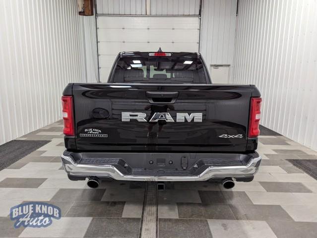 Photo of 2025 Diamond Black Crystal Pearlcoat RAM 1500
