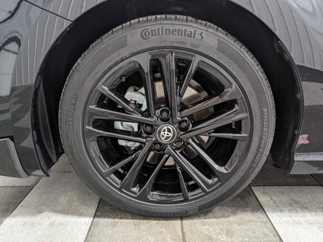 Photo of 2025 Midnight Black Metallic Toyota Camry