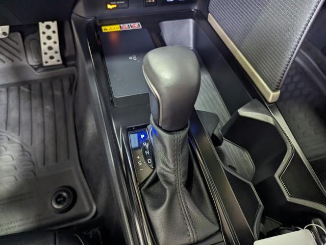 Photo of 2025 Midnight Black Metallic Toyota Camry