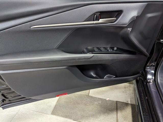 Photo of 2025 Midnight Black Metallic Toyota Camry