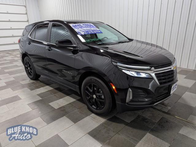 Photo of 2022 Mosaic Black Metallic Chevrolet Equinox