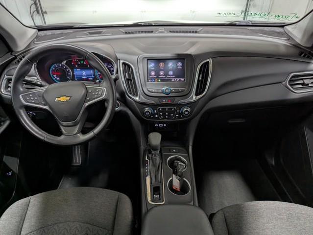 Photo of 2022 Mosaic Black Metallic Chevrolet Equinox