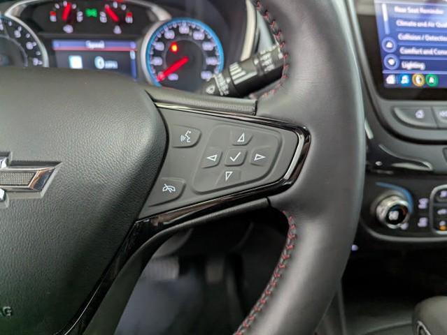 Photo of 2022 Silver Ice Metallic Chevrolet Equinox