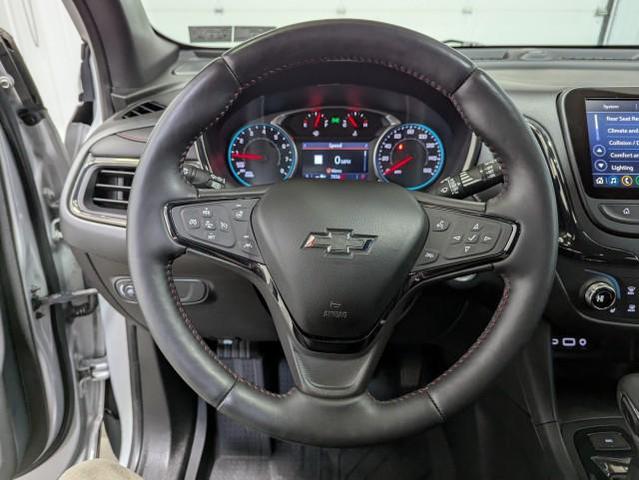 Photo of 2022 Silver Ice Metallic Chevrolet Equinox