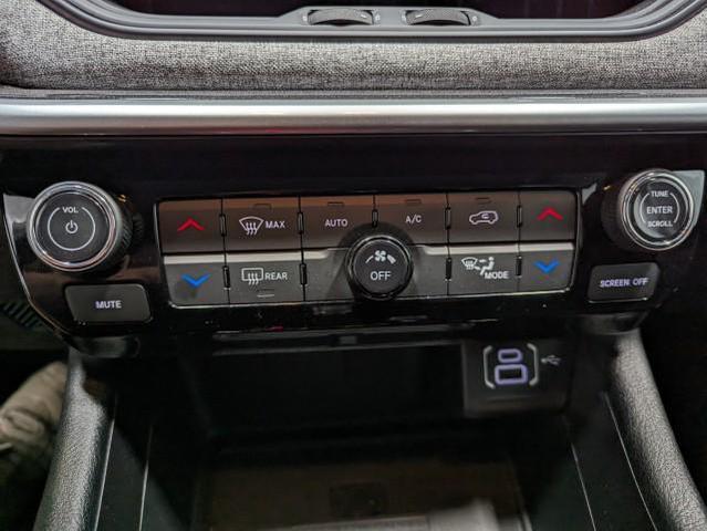 Photo of 2022 Granite Crystal Metallic Clearcoat Jeep Compass