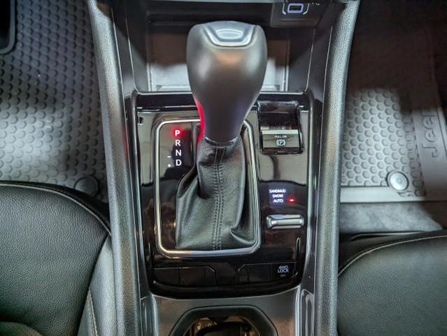 Photo of 2022 Granite Crystal Metallic Clearcoat Jeep Compass