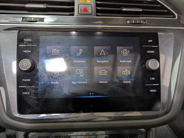 Photo of 2022 Pure White Volkswagen Tiguan