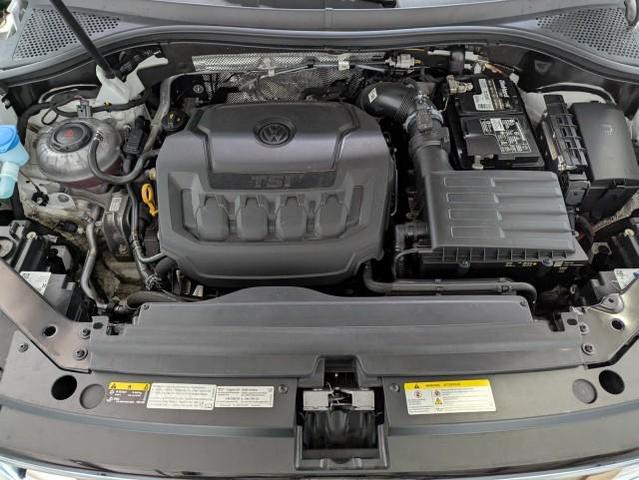 Photo of 2022 Pure White Volkswagen Tiguan