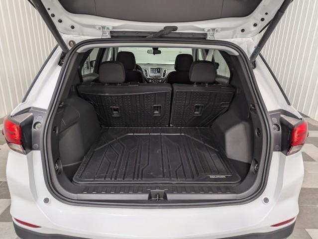 Photo of 2024 Summit White Chevrolet Equinox
