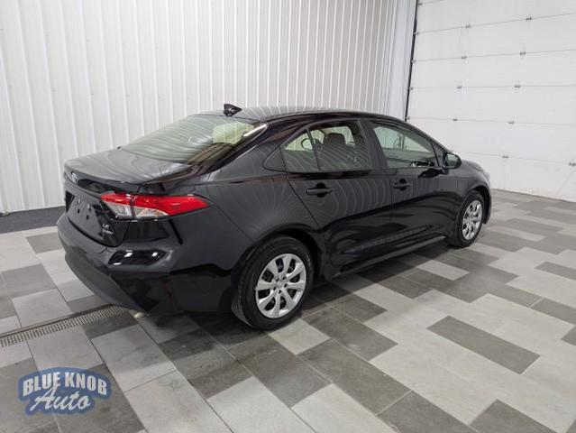 Photo of 2025 Midnight Black Metallic Toyota Corolla Hybrid