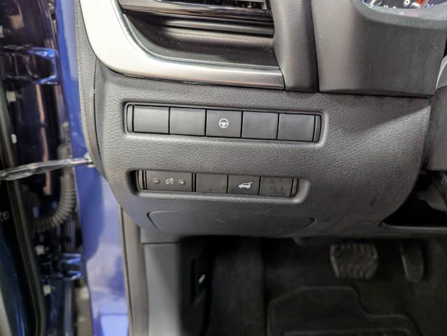 Photo of 2023 Caspian Blue Metallic Nissan Rogue