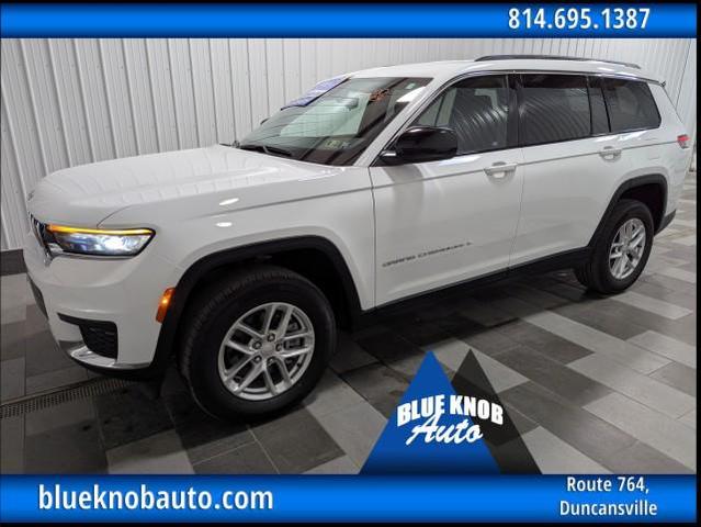 Photo of 2022 Bright White Clearcoat Jeep Grand Cherokee L
