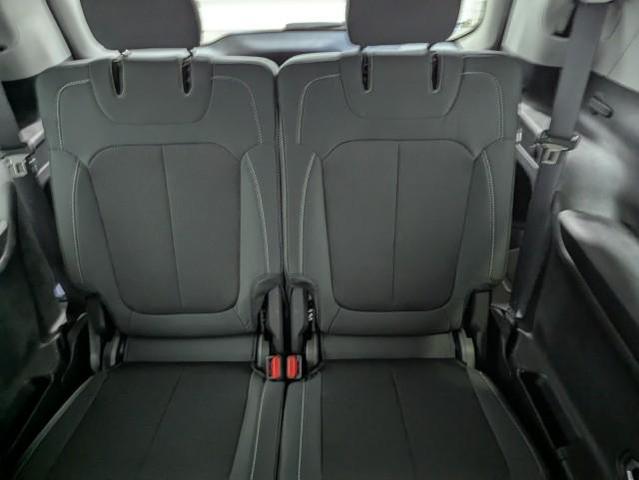 Photo of 2022 Bright White Clearcoat Jeep Grand Cherokee L