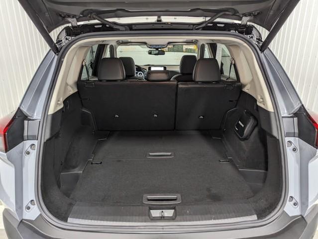 Photo of 2022 Boulder Gray Pearl/Super Black Nissan Rogue