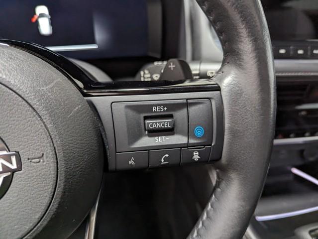 Photo of 2022 Boulder Gray Pearl/Super Black Nissan Rogue