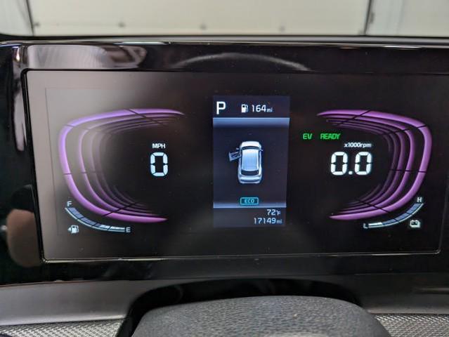 Photo of 2023 Gravity Gray Kia Sportage Hybrid