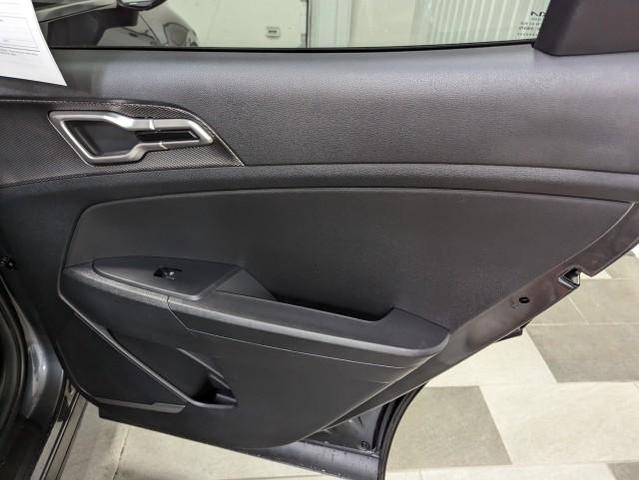 Photo of 2023 Gravity Gray Kia Sportage Hybrid