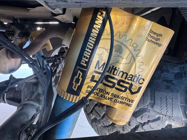 Photo of 2017 Summit White Chevrolet Colorado