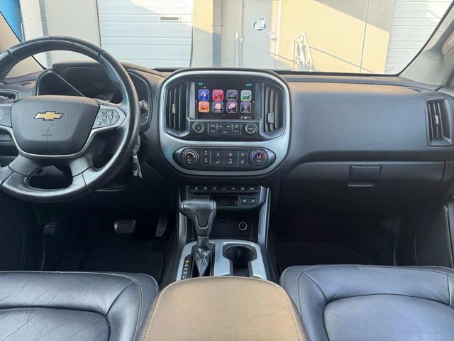 Photo of 2017 Summit White Chevrolet Colorado